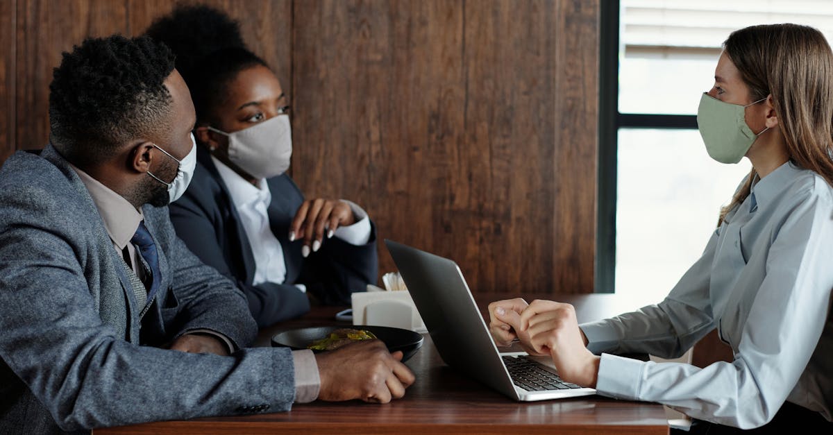 微信买号网站：大型代理公司注册费用标准